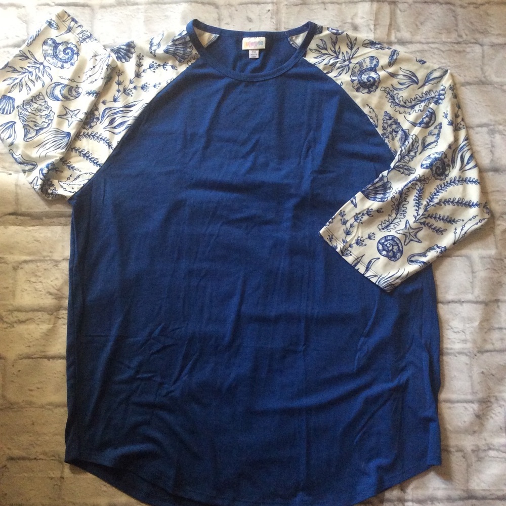Randy with Sea Shells, Starfish Sleeves 3XL